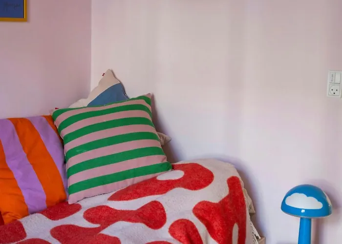 Four-room Flat In The Heart Of Carlsberg Byen * København